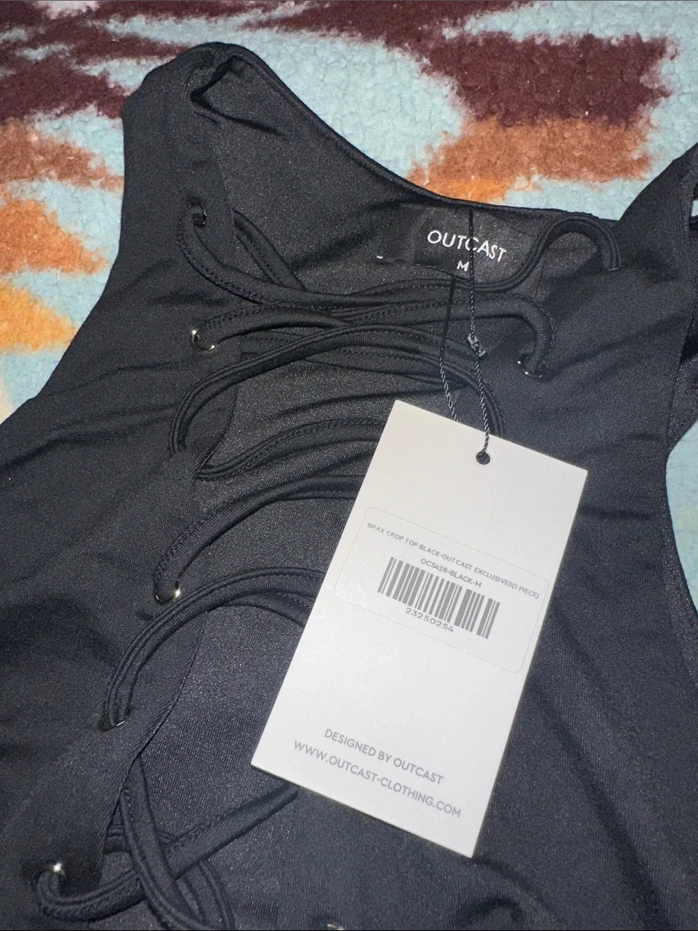 OUTCAST NEW WITH TAGS SIZE MEDIUM BRAX CROP Black Lace-Up Crop Top - Picture 6 of 8